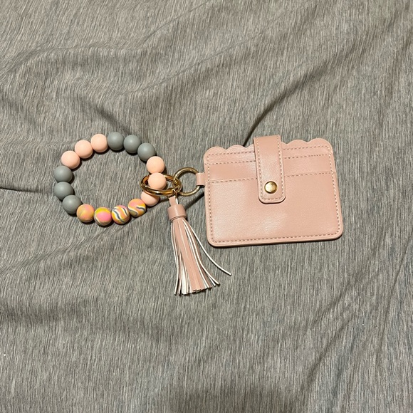 Pink Bead Keychain - Picture 2 of 2